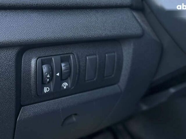 Рено Меган, объемом двигателя 1.5 л и пробегом 208 тыс. км за 7800 $, фото 15 на Automoto.ua