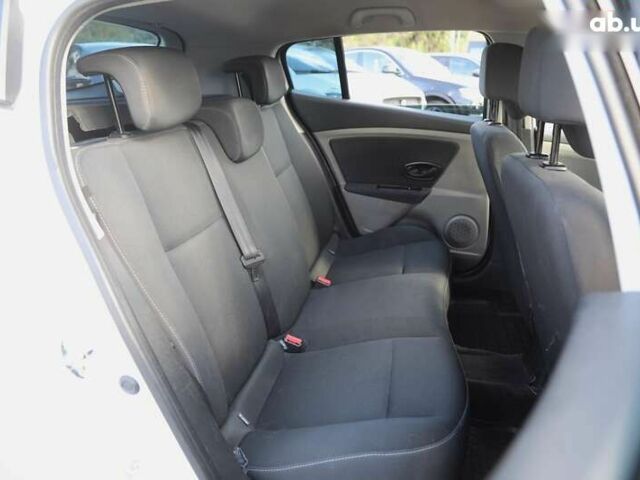 Рено Меган, объемом двигателя 0 л и пробегом 211 тыс. км за 8000 $, фото 8 на Automoto.ua