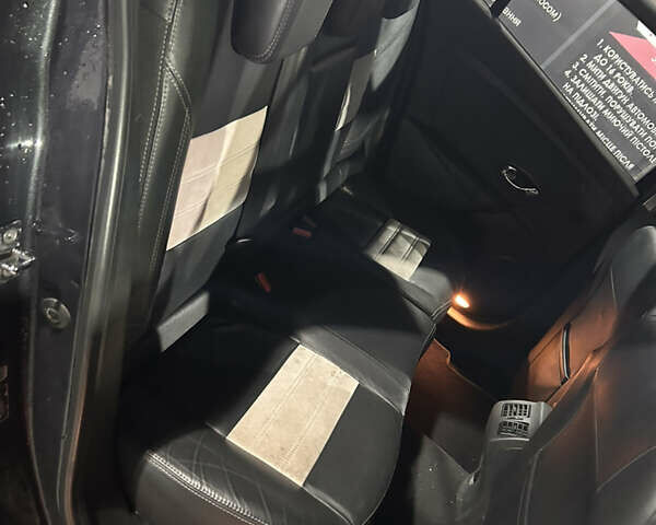 Рено Меган, объемом двигателя 1.5 л и пробегом 214 тыс. км за 7250 $, фото 23 на Automoto.ua