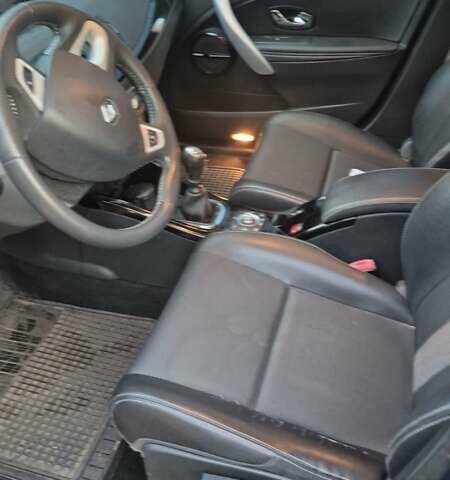 Рено Меган, об'ємом двигуна 0 л та пробігом 200 тис. км за 9650 $, фото 1 на Automoto.ua