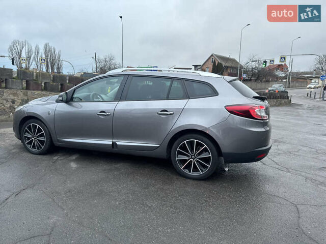 Рено Меган, объемом двигателя 1.5 л и пробегом 220 тыс. км за 9800 $, фото 18 на Automoto.ua