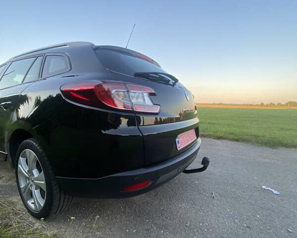 Рено Меган, объемом двигателя 1.46 л и пробегом 264 тыс. км за 8350 $, фото 4 на Automoto.ua