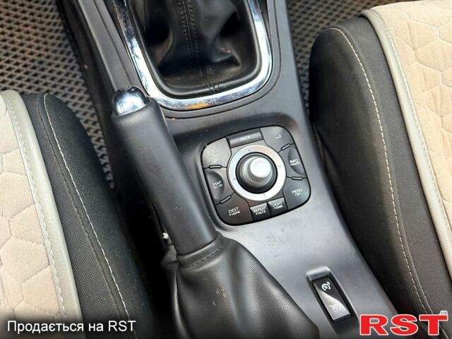 Рено Меган, об'ємом двигуна 1.5 л та пробігом 304 тис. км за 7000 $, фото 3 на Automoto.ua