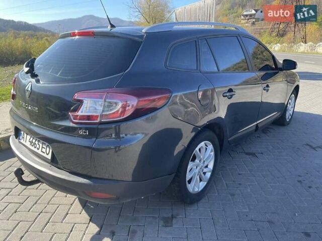 Рено Меган, объемом двигателя 1.5 л и пробегом 280 тыс. км за 6750 $, фото 4 на Automoto.ua