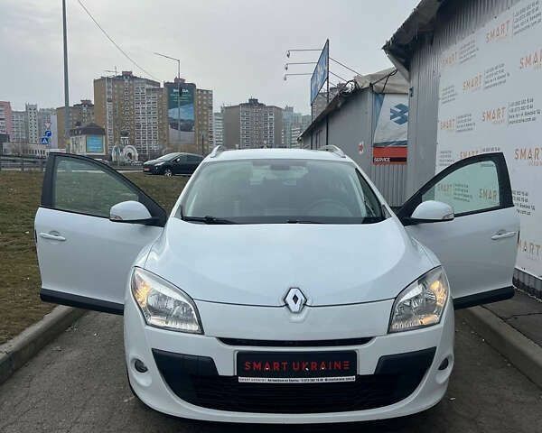 Рено Меган, объемом двигателя 1.5 л и пробегом 190 тыс. км за 8350 $, фото 28 на Automoto.ua