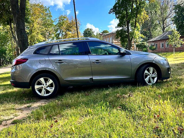 Рено Меган, объемом двигателя 1.5 л и пробегом 160 тыс. км за 8500 $, фото 1 на Automoto.ua