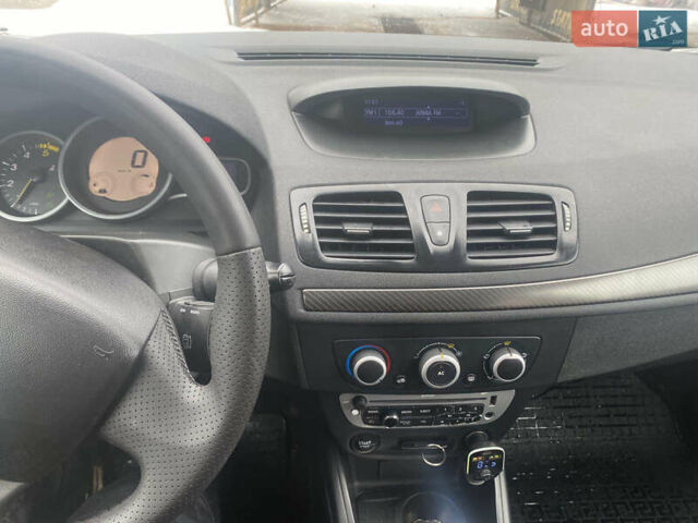 Рено Меган, об'ємом двигуна 1.5 л та пробігом 250 тис. км за 6500 $, фото 10 на Automoto.ua