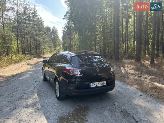 Рено Меган, объемом двигателя 1.46 л и пробегом 202 тыс. км за 9500 $, фото 22 на Automoto.ua