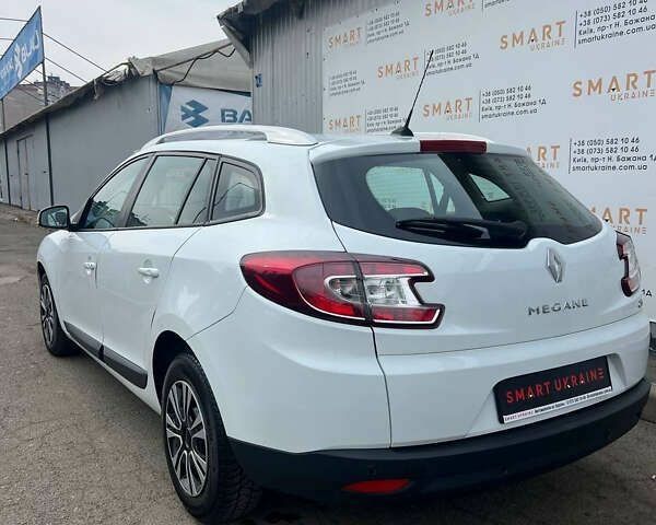 Рено Меган, объемом двигателя 1.5 л и пробегом 190 тыс. км за 8350 $, фото 12 на Automoto.ua