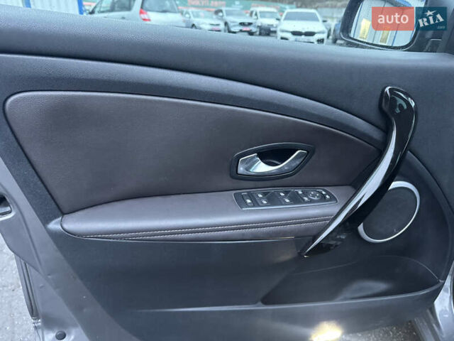 Рено Меган, объемом двигателя 1.5 л и пробегом 220 тыс. км за 9800 $, фото 50 на Automoto.ua
