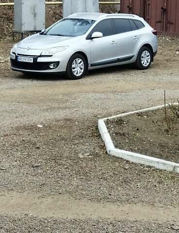 Рено Меган, объемом двигателя 1.46 л и пробегом 260 тыс. км за 7200 $, фото 3 на Automoto.ua