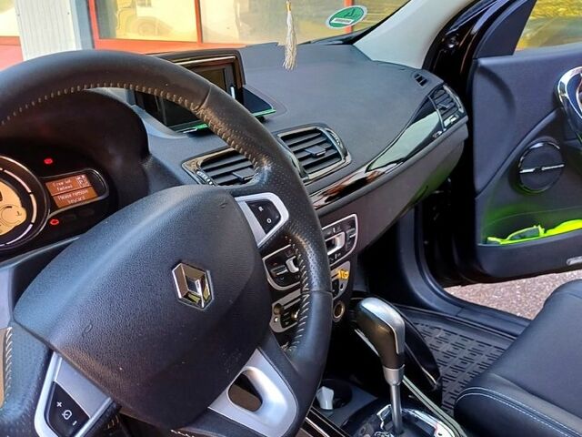 Рено Меган, объемом двигателя 1.5 л и пробегом 231 тыс. км за 6500 $, фото 4 на Automoto.ua