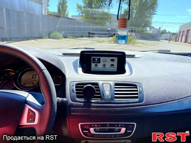 Рено Меган, объемом двигателя 1.5 л и пробегом 259 тыс. км за 7500 $, фото 8 на Automoto.ua