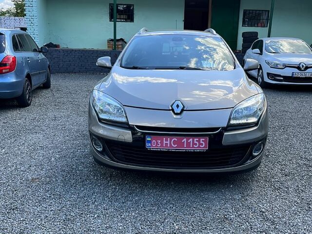 Рено Меган, объемом двигателя 1.5 л и пробегом 250 тыс. км за 8200 $, фото 1 на Automoto.ua