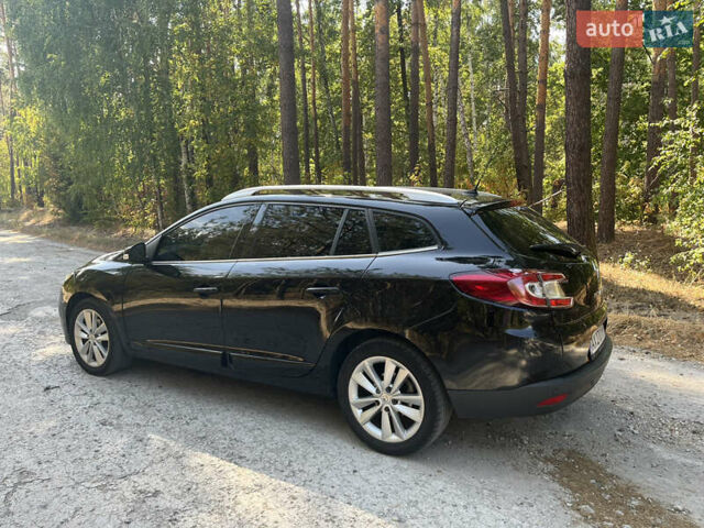 Рено Меган, объемом двигателя 1.46 л и пробегом 202 тыс. км за 9500 $, фото 23 на Automoto.ua