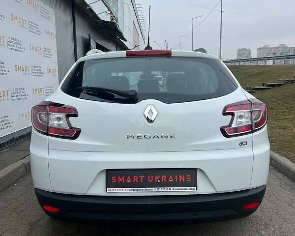 Рено Меган, объемом двигателя 1.5 л и пробегом 190 тыс. км за 8350 $, фото 5 на Automoto.ua