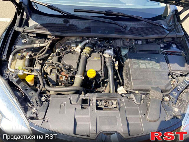 Рено Меган, объемом двигателя 1.5 л и пробегом 256 тыс. км за 7500 $, фото 13 на Automoto.ua