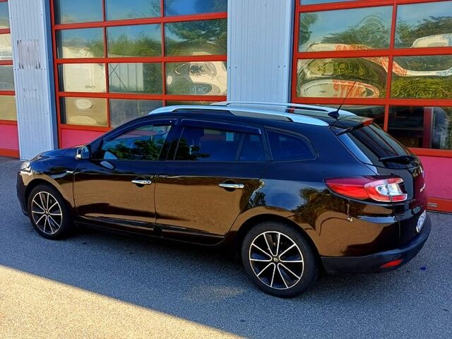 Рено Меган, объемом двигателя 1.5 л и пробегом 231 тыс. км за 6500 $, фото 2 на Automoto.ua