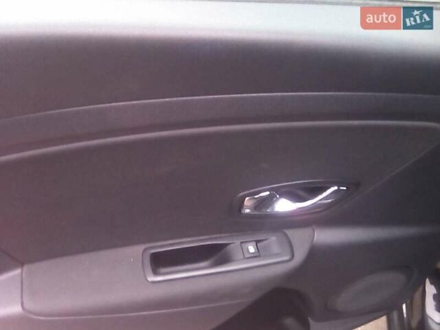 Рено Меган, об'ємом двигуна 1.5 л та пробігом 300 тис. км за 7500 $, фото 5 на Automoto.ua