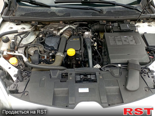 Рено Меган, объемом двигателя 1.5 л и пробегом 228 тыс. км за 8800 $, фото 9 на Automoto.ua