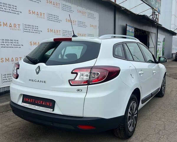 Рено Меган, объемом двигателя 1.5 л и пробегом 190 тыс. км за 8350 $, фото 3 на Automoto.ua