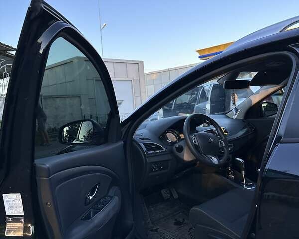 Рено Меган, объемом двигателя 1.46 л и пробегом 299 тыс. км за 7500 $, фото 12 на Automoto.ua