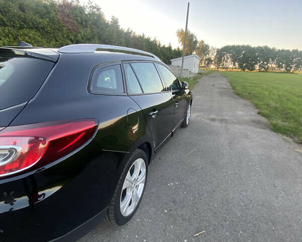 Рено Меган, объемом двигателя 1.46 л и пробегом 264 тыс. км за 8350 $, фото 5 на Automoto.ua