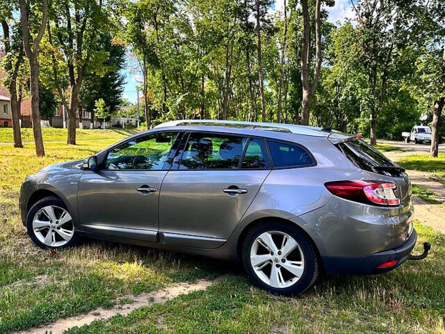 Рено Меган, объемом двигателя 1.5 л и пробегом 160 тыс. км за 8500 $, фото 7 на Automoto.ua