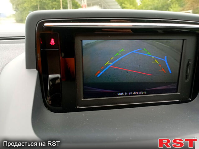 Рено Меган, объемом двигателя 1.5 л и пробегом 228 тыс. км за 8800 $, фото 10 на Automoto.ua