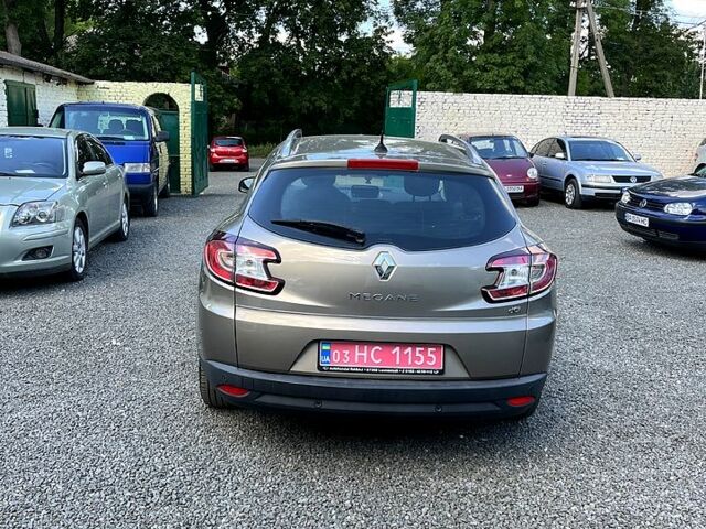 Рено Меган, объемом двигателя 1.5 л и пробегом 250 тыс. км за 8200 $, фото 4 на Automoto.ua