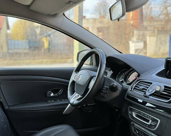 Рено Меган, об'ємом двигуна 1.4 л та пробігом 167 тис. км за 5500 $, фото 9 на Automoto.ua