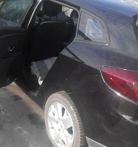 Рено Меган, об'ємом двигуна 1.5 л та пробігом 300 тис. км за 7500 $, фото 7 на Automoto.ua