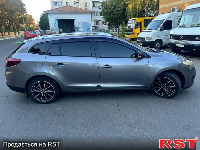 Рено Меган, объемом двигателя 1.5 л и пробегом 200 тыс. км за 7500 $, фото 1 на Automoto.ua