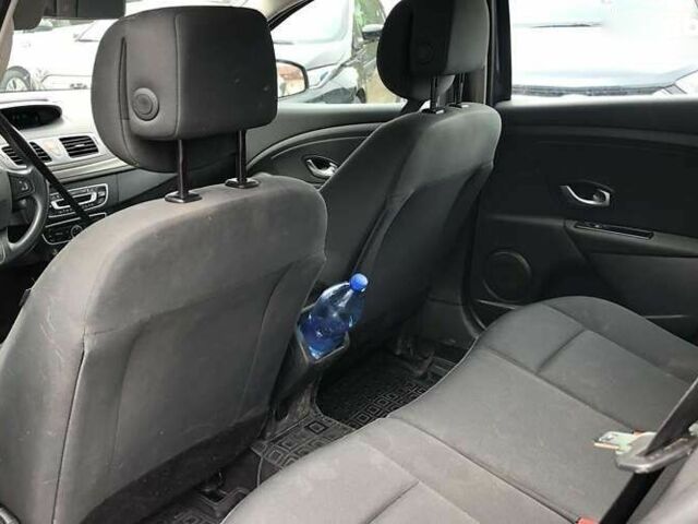 Рено Меган, объемом двигателя 1.4 л и пробегом 196 тыс. км за 6999 $, фото 11 на Automoto.ua