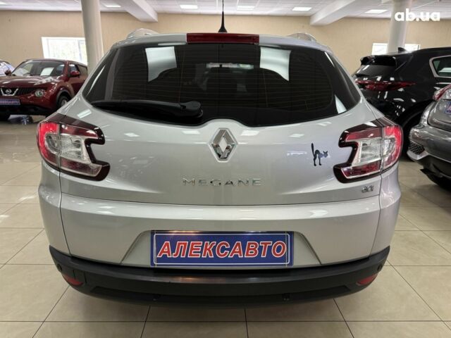 Рено Меган, объемом двигателя 0 л и пробегом 209 тыс. км за 7400 $, фото 7 на Automoto.ua