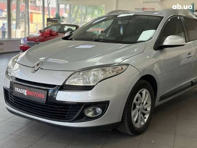 Рено Меган, объемом двигателя 1.5 л и пробегом 235 тыс. км за 7690 $, фото 5 на Automoto.ua