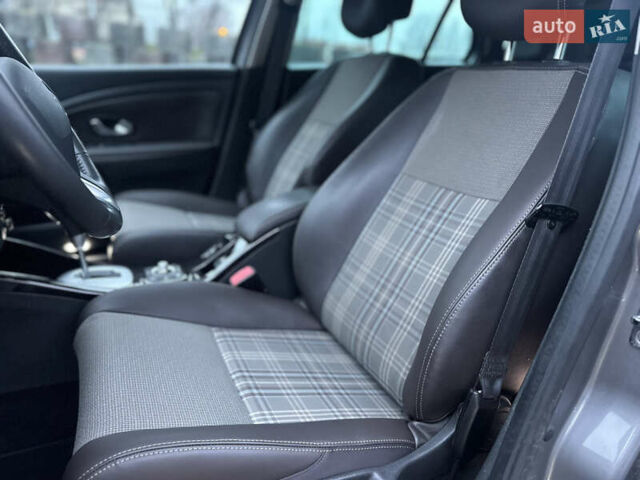 Рено Меган, объемом двигателя 1.5 л и пробегом 220 тыс. км за 9800 $, фото 33 на Automoto.ua