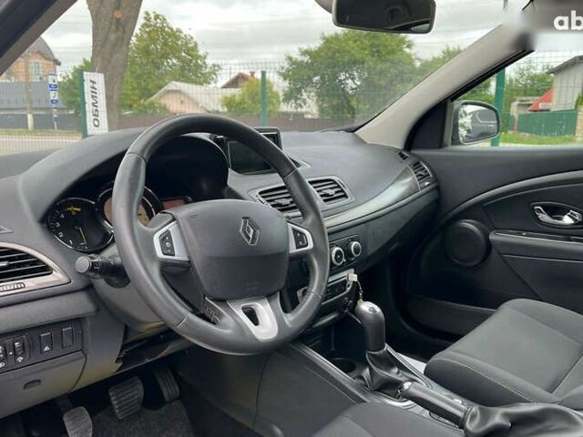 Рено Меган, объемом двигателя 1.5 л и пробегом 245 тыс. км за 7700 $, фото 10 на Automoto.ua