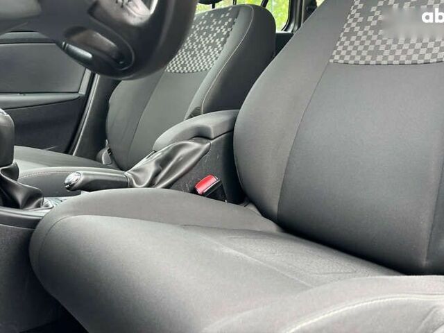 Рено Меган, объемом двигателя 1.5 л и пробегом 245 тыс. км за 7700 $, фото 11 на Automoto.ua