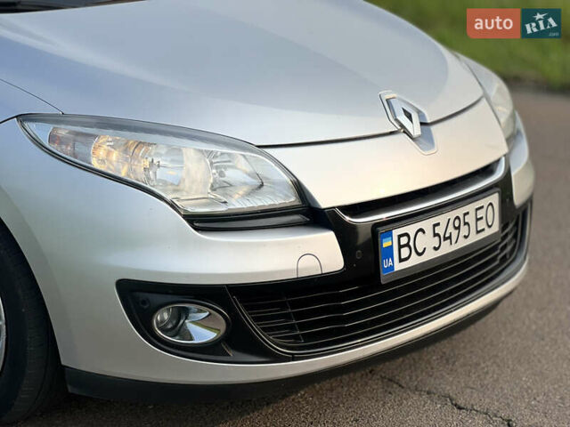 Рено Меган, об'ємом двигуна 1.5 л та пробігом 299 тис. км за 6900 $, фото 5 на Automoto.ua
