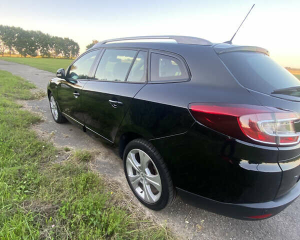 Рено Меган, объемом двигателя 1.46 л и пробегом 264 тыс. км за 8350 $, фото 3 на Automoto.ua