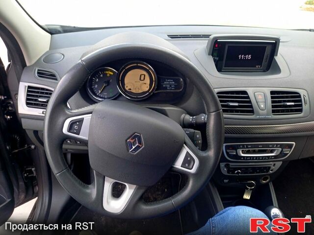 Рено Меган, объемом двигателя 1.5 л и пробегом 191 тыс. км за 7950 $, фото 9 на Automoto.ua