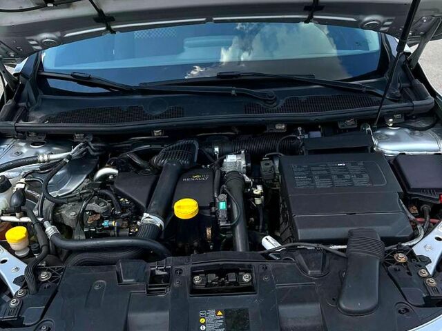 Рено Меган, объемом двигателя 1.5 л и пробегом 236 тыс. км за 8700 $, фото 7 на Automoto.ua