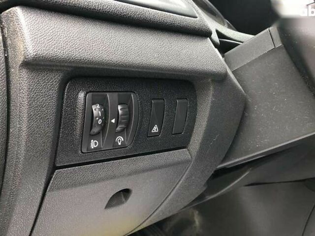 Рено Меган, об'ємом двигуна 1.4 л та пробігом 197 тис. км за 6500 $, фото 10 на Automoto.ua