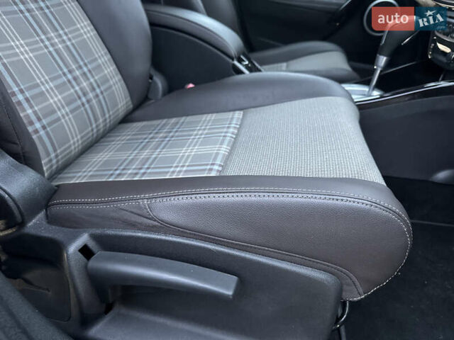 Рено Меган, объемом двигателя 1.5 л и пробегом 220 тыс. км за 9800 $, фото 58 на Automoto.ua