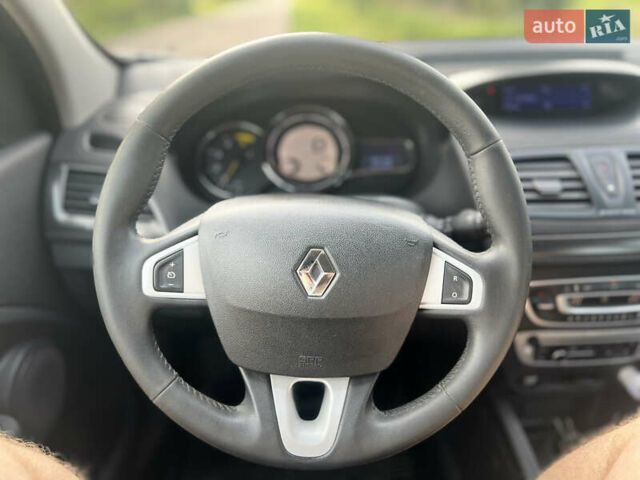 Рено Меган, об'ємом двигуна 1.5 л та пробігом 299 тис. км за 6900 $, фото 15 на Automoto.ua