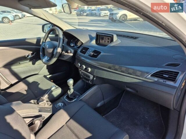 Рено Меган, об'ємом двигуна 1.5 л та пробігом 270 тис. км за 8700 $, фото 16 на Automoto.ua