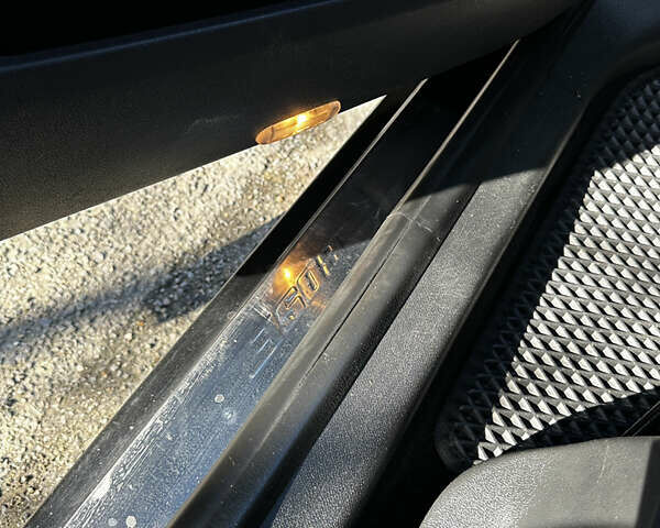 Рено Меган, объемом двигателя 1.46 л и пробегом 294 тыс. км за 8200 $, фото 17 на Automoto.ua