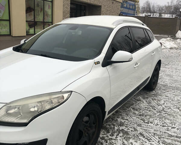 Рено Меган, объемом двигателя 1.5 л и пробегом 340 тыс. км за 7000 $, фото 1 на Automoto.ua