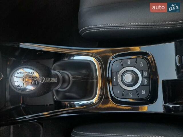 Рено Меган, объемом двигателя 1.5 л и пробегом 235 тыс. км за 9999 $, фото 12 на Automoto.ua